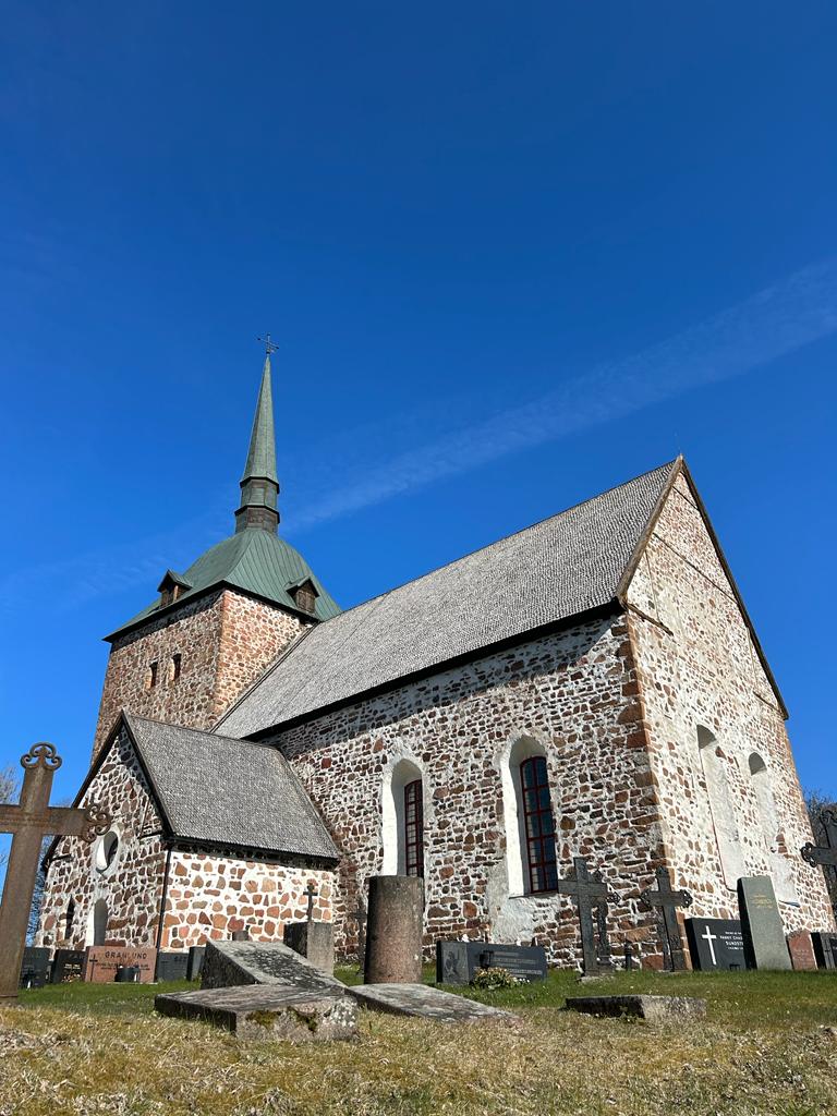 Johannes Döparens kyrka, Sund Sunds kyrka